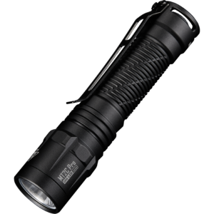 Nitecore MT2C Pro con clip, vista en diagonal desde el cabezal con el grabado UHi LED