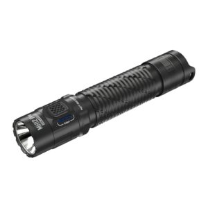 Nitecore MH12 Pro, linterna negra con LED UHi 40, en perspectiva sobre fondo blanco
