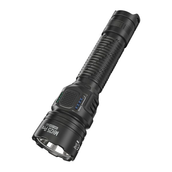 Linterna Nitecore MH25 Pro negra sobre fondo blanco, con el botón Mode y los indicadores en el cabezal