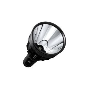 Reflector de la Nitecore TM39 visto de frente en diagonal, con el LED en el centro