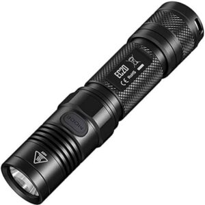 Nitecore EC20 · Linterna compacta de 960 lúmenes