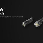 Linternas de alta potencia: modelos de 5.000 a 20.000 lúmenes y qué alcance dan de verdad 3 Linternas Nitecore TM20K, TM9KPRO, EX7 sobre fondo oscuro