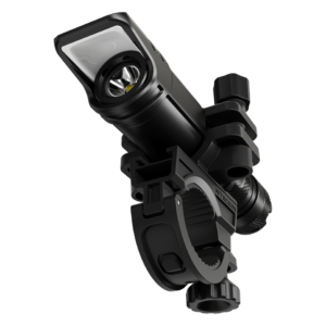 Nitecore BR25 en su soporte de manillar, vista frontal del cabezal con el LED y la placa de reflexión difusa
