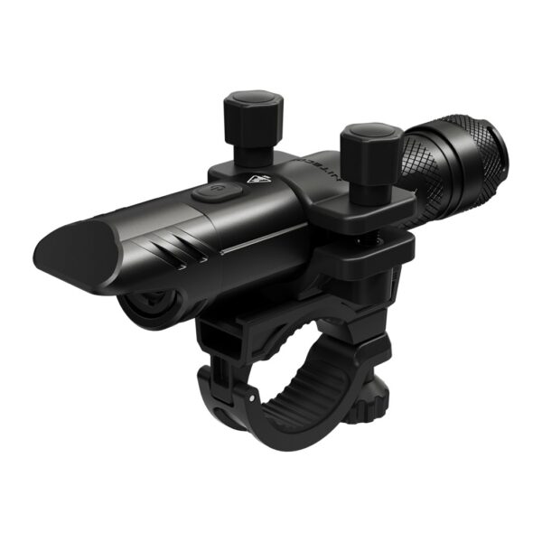 Luz de bicicleta Nitecore BR25 negra montada en su soporte de manillar, vista lateral